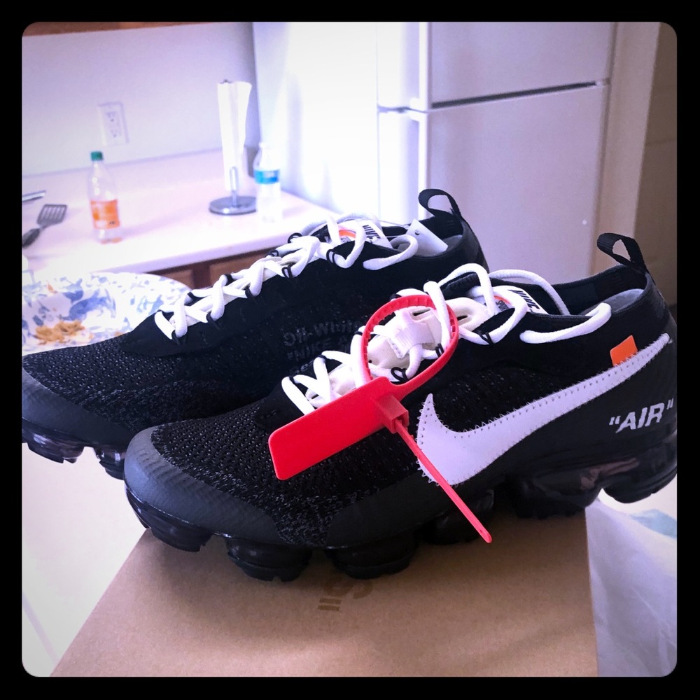 Nike “OFF WHITE” vapor Max “Black”